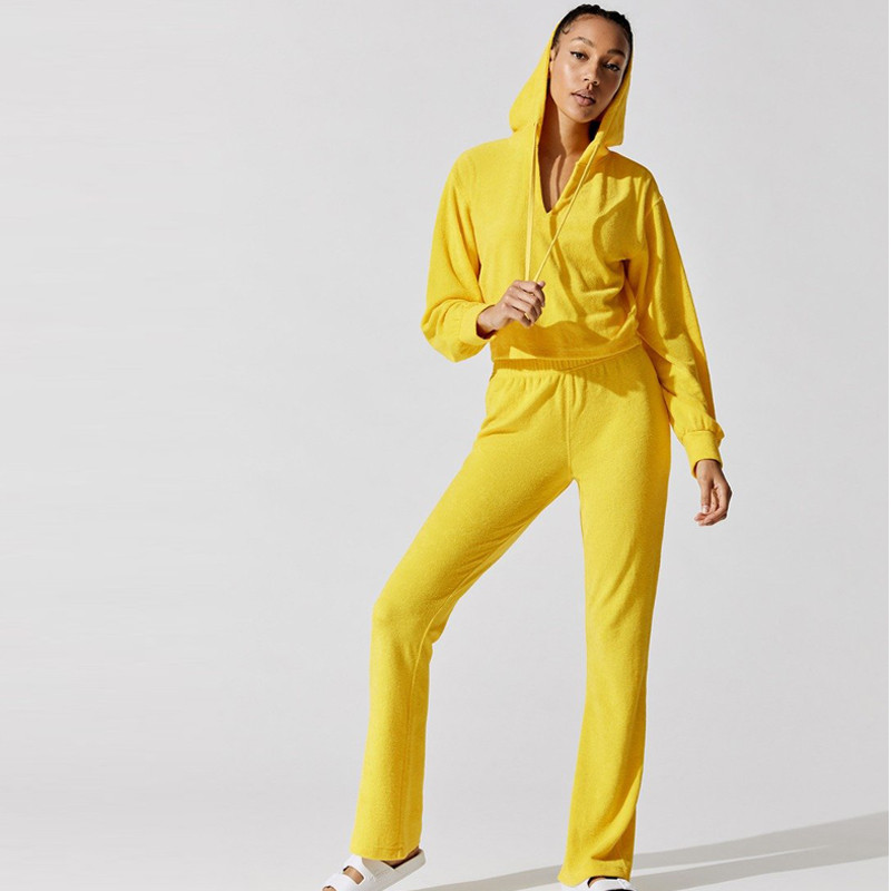 Custom Sweat Suits Cotton Pullover Women Velour Tracksuit Wholesale-Aktik
