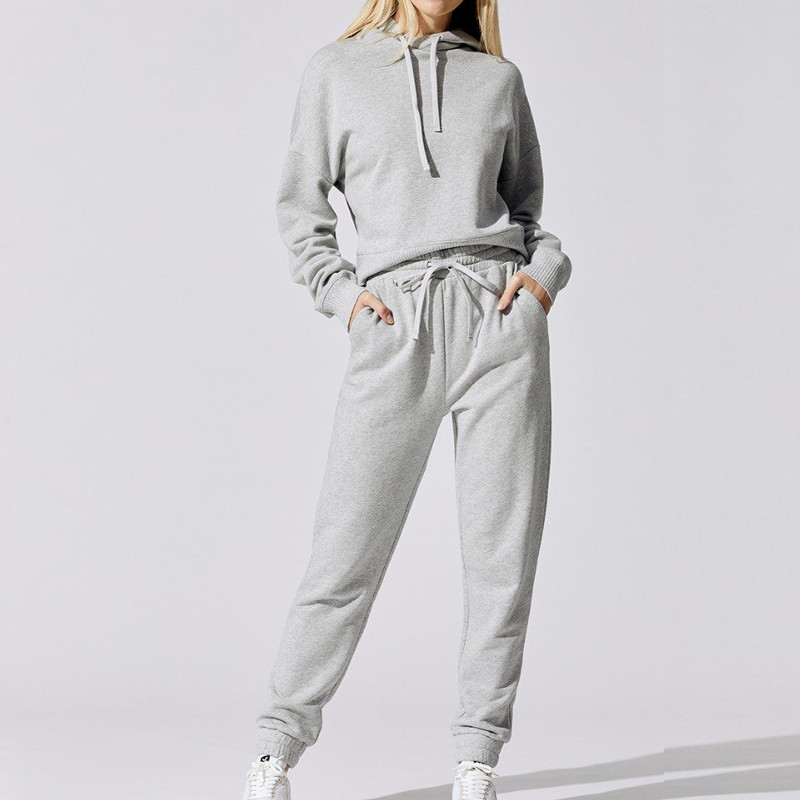 Private Label Custom Tracksuits Wholesale Jogger Sweat Suits for Women-Aktik